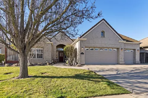 Exterior - 2676 Paradise, Lodi, CA 95242 photo 2 of 6