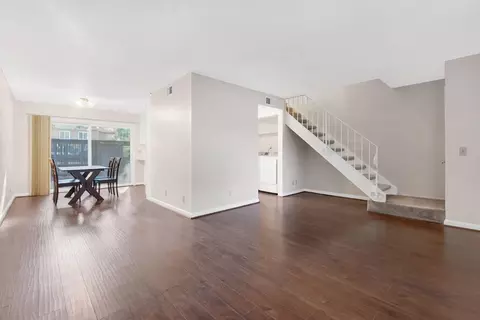 Living - 2146 Bella Casa St, Davis, CA 95616 photo 2 of 2
