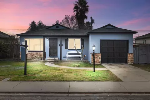Exterior - 618 Lupton St, Manteca, CA 95337 photo 2 of 8