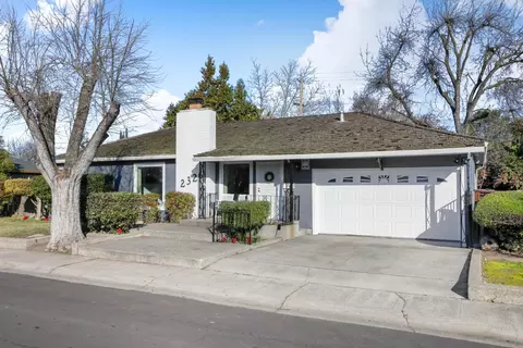 2326 Carlton Ave, Stockton, CA 95204