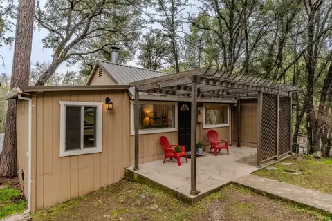 14583 Emigrant Trl, River Pines, CA 95675