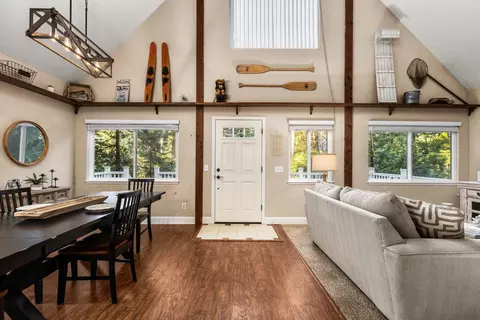 14916 Lake Ln, Nevada City, CA 95959