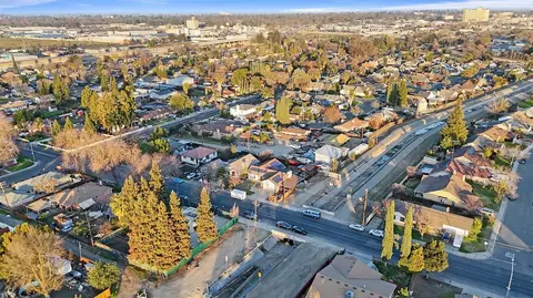 300 N Emerald Ave, Modesto, CA 95351 photo 28