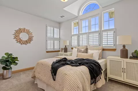 Bedroom - 14682 E Live Oak Rd, Lodi, CA 95240 photo 7 of 10