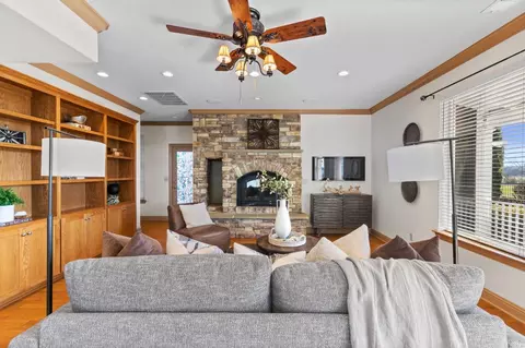 Living - 14682 E Live Oak Rd, Lodi, CA 95240 photo 1 of 4