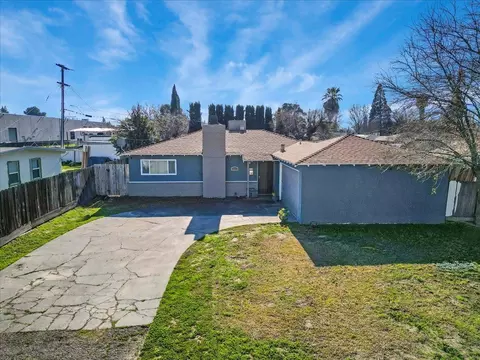 2004 Blue Gum Ave, Modesto, CA 95358 photo 1