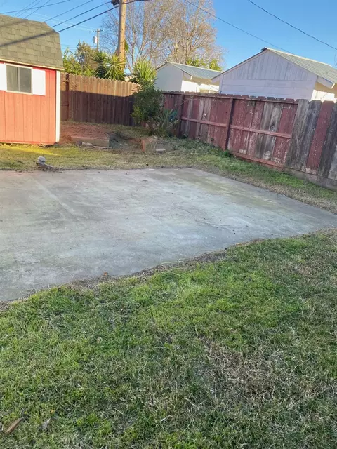 1420 Vista Dr, Lodi, CA 95242 photo 4