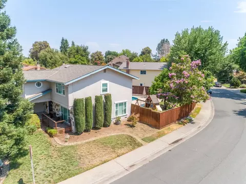 View/Area - 1100 Mcclaren Dr, Carmichael, CA 95608 photo 2 of 7