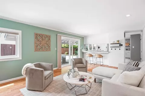 Living - 1100 Mcclaren Dr, Carmichael, CA 95608 photo 4 of 6