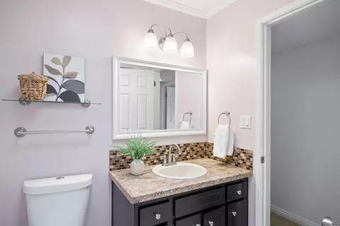 Bath - 1100 Mcclaren Dr, Carmichael, CA 95608 photo 11 of 12