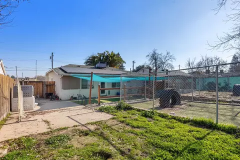 Exterior - 6921 Hazel Ave, Orangevale, CA 95662 photo 8 of 9