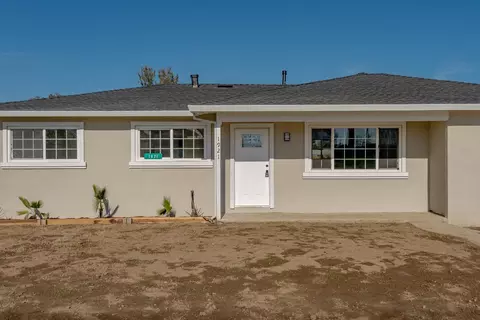 1921 9th Ave, Olivehurst, CA 95961 photo 1