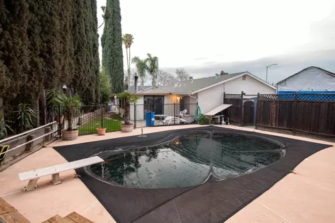 Exterior - 1450 Cypress Dr, Tracy, CA 95376 photo 7 of 8