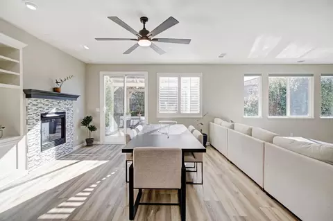 Dining - 1194 Scheidegger Cir, Folsom, CA 95630 photo 1 of 1
