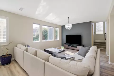 Living - 1194 Scheidegger Cir, Folsom, CA 95630 photo 2 of 3