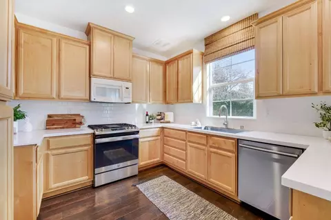 3622 Santo Ter, Davis, CA 95618 photo 9
