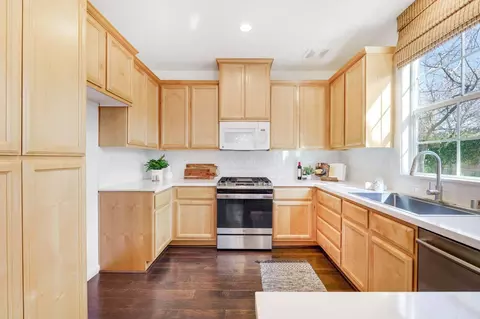 3622 Santo Ter, Davis, CA 95618 photo 10