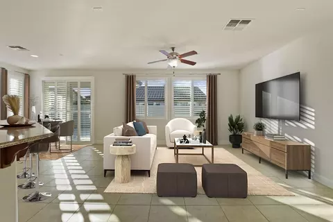 Living - 2479 Redbud Way, Manteca, CA 95336 photo 6 of 8