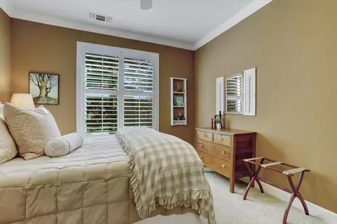 Bedroom - 11745 Rainbow Rd, Grass Valley, CA 95949 photo 2 of 14