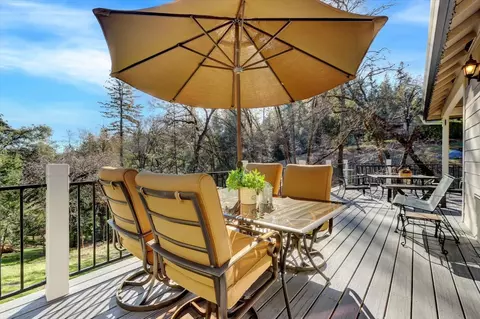 Exterior - 11745 Rainbow Rd, Grass Valley, CA 95949 photo 5 of 20