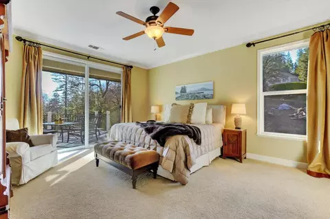 Bedroom - 11745 Rainbow Rd, Grass Valley, CA 95949 photo 11 of 14