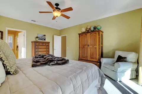 Bedroom - 11745 Rainbow Rd, Grass Valley, CA 95949 photo 14 of 14