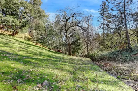 Exterior - 11745 Rainbow Rd, Grass Valley, CA 95949 photo 12 of 20