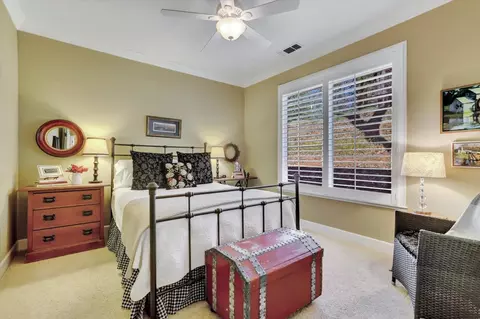 Bedroom - 11745 Rainbow Rd, Grass Valley, CA 95949 photo 5 of 14