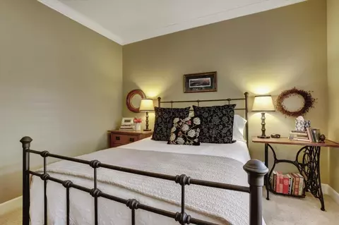 Bedroom - 11745 Rainbow Rd, Grass Valley, CA 95949 photo 6 of 14