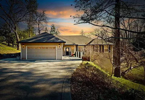 11745 Rainbow Rd, Grass Valley, CA 95949 photo 1