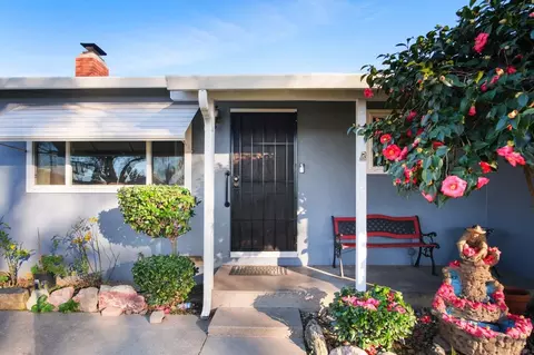 Exterior - 634 Mamilane, Modesto, CA 95351 photo 5 of 9