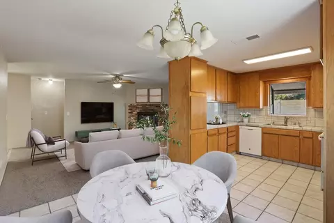 1389 Snyder St, Manteca, CA 95336 photo 7