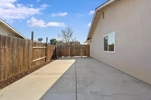 1389 Snyder St, Manteca, CA 95336 photo 19