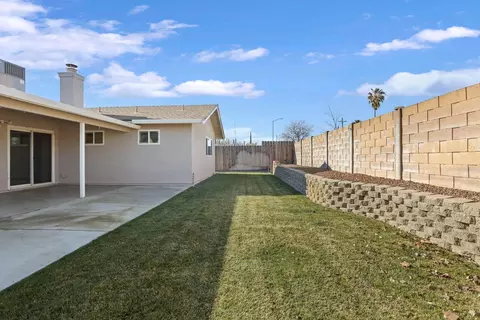 1389 Snyder St, Manteca, CA 95336 photo 21