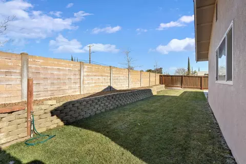 1389 Snyder St, Manteca, CA 95336 photo 23