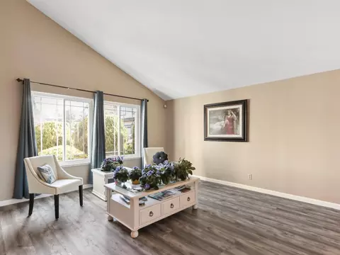 Living - 124 Walnut Ct, Hercules, CA 94547 photo 1 of 7