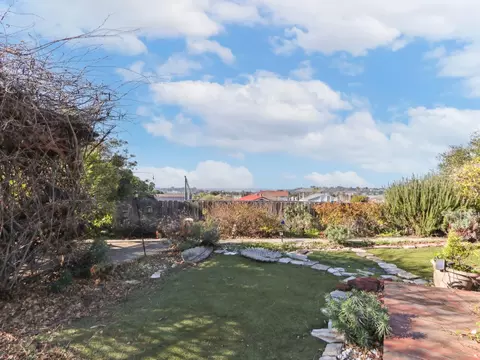Exterior - 124 Walnut Ct, Hercules, CA 94547 photo 6 of 13