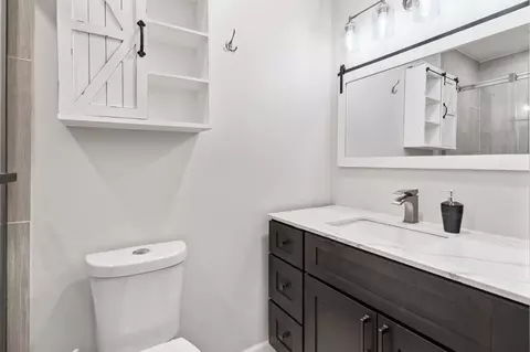 Bath - 1355 Audrey Dr, Tracy, CA 95376 photo 2 of 3