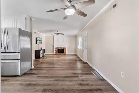 Living - 1355 Audrey Dr, Tracy, CA 95376 photo 2 of 8