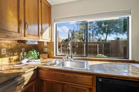 2304 Westernesse Rd, Davis, CA 95616 photo 14