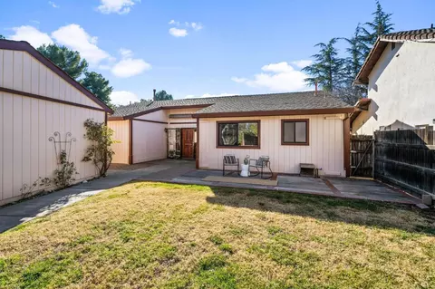 2304 Westernesse Rd, Davis, CA 95616 photo 2