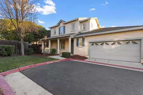 925 Courtyards Loop, Lincoln, CA 95648 photo 1