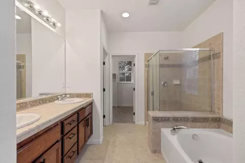 925 Courtyards Loop, Lincoln, CA 95648 photo 13