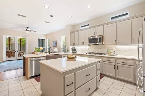 5304 Rogers St, Davis, CA 95618 photo 12