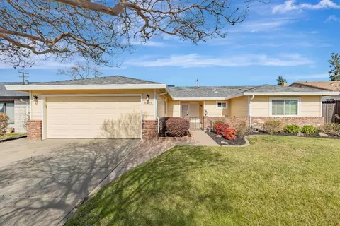 6209 Rutland Dr, Carmichael, CA 95608 photo 1