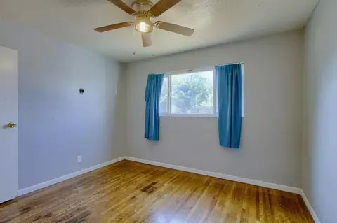 Bedroom - 19 Sunset Dr, Willows, CA 95988 photo 4 of 9