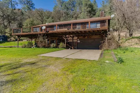 Exterior - 14415 Brown Ln, Burson, CA 95225 photo 8 of 11