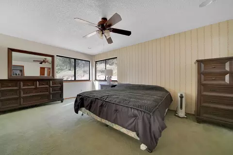 Bedroom - 14415 Brown Ln, Burson, CA 95225 photo 4 of 8