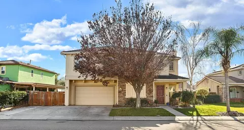 1668 Sparrowhawk St, Manteca, CA 95337 photo 2