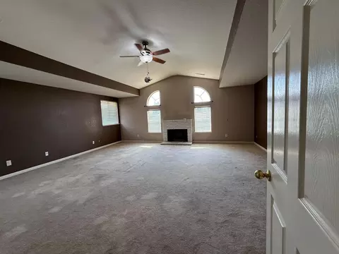 Living - 217 Castile Ln, Turlock, CA 95382 photo 6 of 6